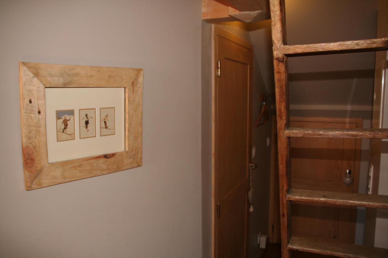 Nid Douillet Bed & Breakfast Анси Екстериор снимка