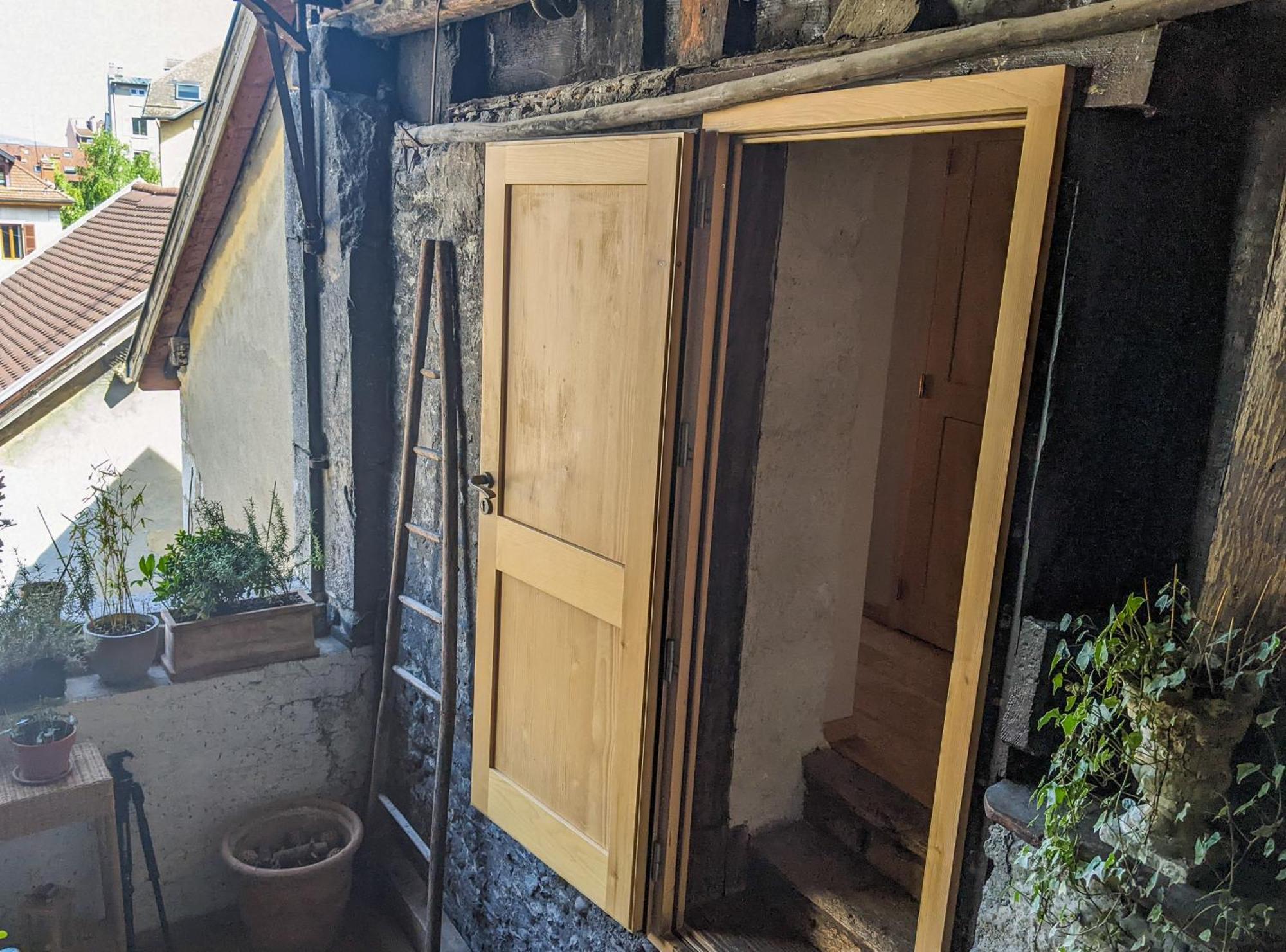 Nid Douillet Bed & Breakfast Анси Екстериор снимка